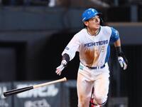 ７回、ソロを放つ野村（撮影・中島達哉）