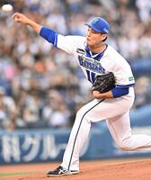 力投する藤浪（撮影・開出牧）