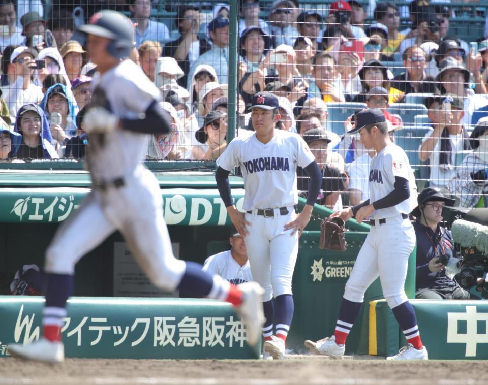 決勝進出ならず、ガックリの横浜・織田翔希（撮影・坂部計介）