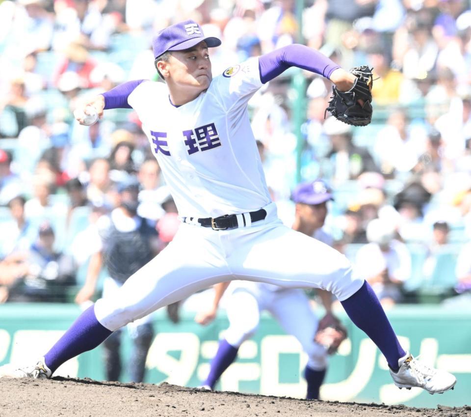 力投する天理・長尾亮大（撮影・高部洋祐）