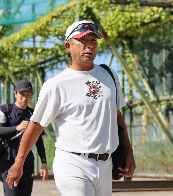 智弁和歌山・中谷監督　イチロー氏Ｔで