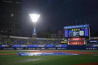 雨天中止となった横浜スタジアム（撮影・堀内翔）