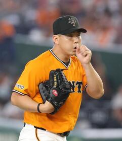 ６回２失点の小笠原（撮影・佐々木彰尚）