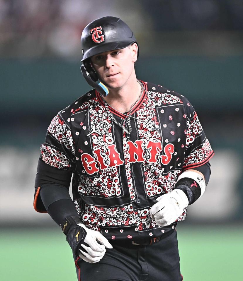 不振が続く巨人・キャベッジ（７月３１日撮影）