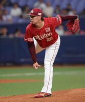 初先発で初勝利を挙げた伊藤（撮影・坂部計介）