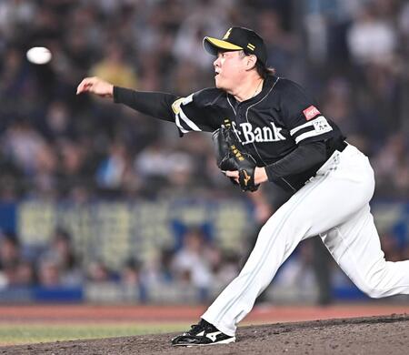７回から登板し、１イニングをピシャリと抑えた津森（撮影・開出牧）