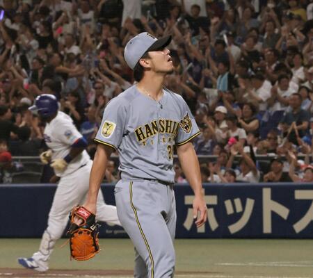 ６回、サノーにソロを許す伊藤将（撮影・田中太一）