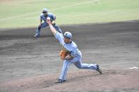力投する石井