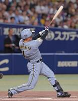 １回、二塁打を放つ森下（撮影・西田忠信）