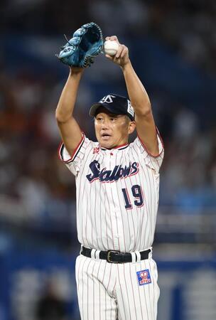 １回、不調を訴える石川（撮影・金田祐二）