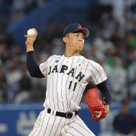 大学日本代表打線相手に力投する織田翔希（撮影・佐々木彰尚）