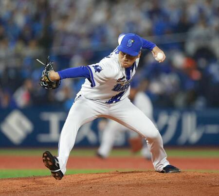 力投する岩田（撮影・石井剣太郎）