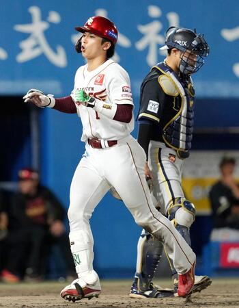７回、２打席連続の本塁打を放った宗山