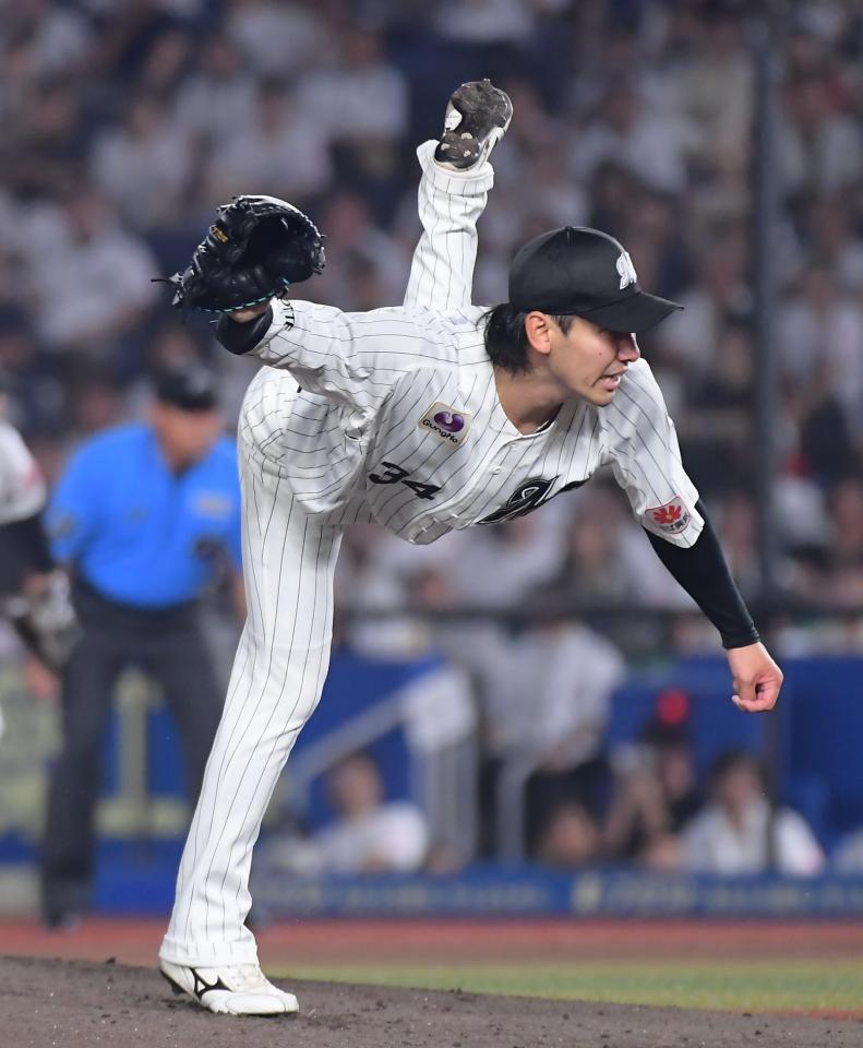 先発し力投する高野