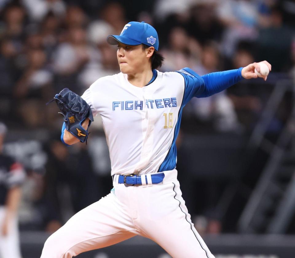 ソフトバンク戦に先発する山崎（撮影・中島達哉）