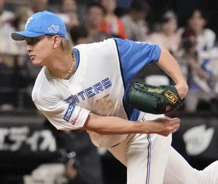 　ソフトバンク戦に先発した日本ハム・達＝エスコンフィールド