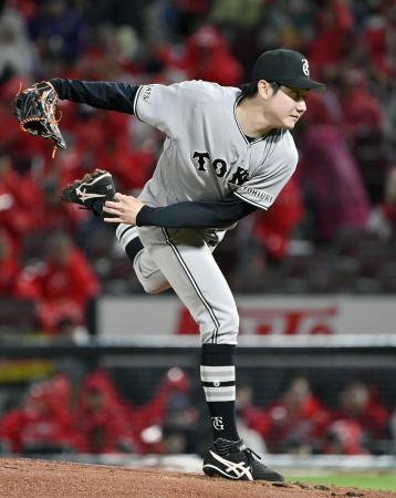 　広島戦に先発した巨人・竹丸＝マツダ