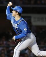 超カッコイイ」巨人初の漆黒ユニが話題 坂本、中田ら登場にネット