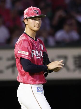 　１回、日本ハムに先制を許した楽天・古謝。10敗目を喫した＝楽天モバイルパーク