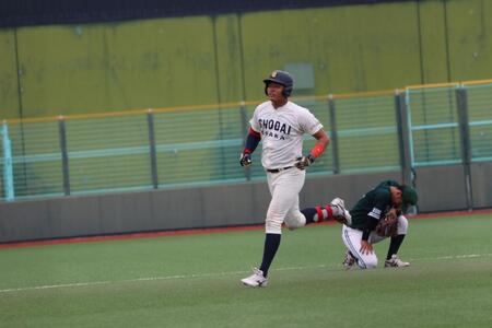 サヨナラ２ランを放った真鍋
