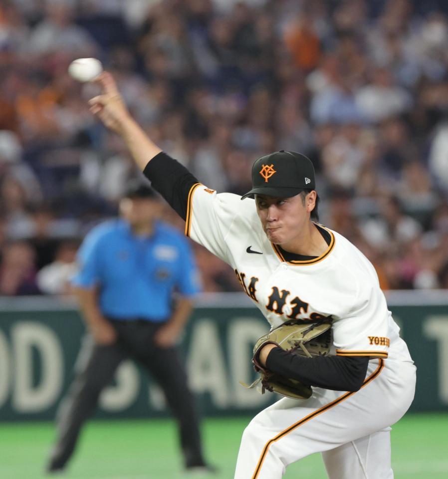 ８回に登板した西舘（撮影・佐々木彰尚）