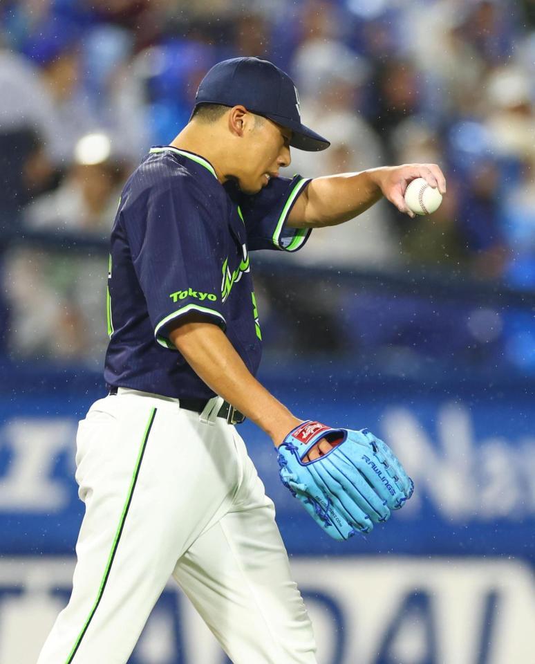 ３回、勝ち越しを許した山野（撮影・石井剣太郎）