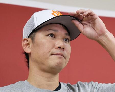 張本勲さんとの思い出を話す坂本
