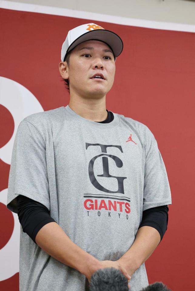 張本勲さんとの思い出を話す坂本