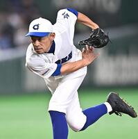 先発マウンドで力投するイチロー氏（撮影・開出牧）