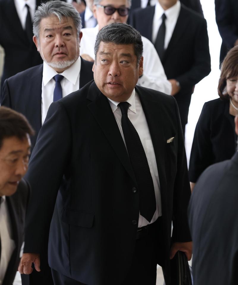 お別れの会に参加した大阪桐蔭・西谷浩一監督（撮影・伊藤笙子）