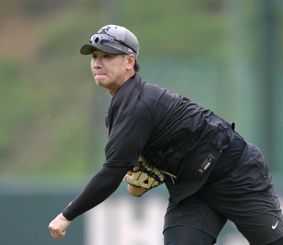 　先発登板に向けて調整する井上