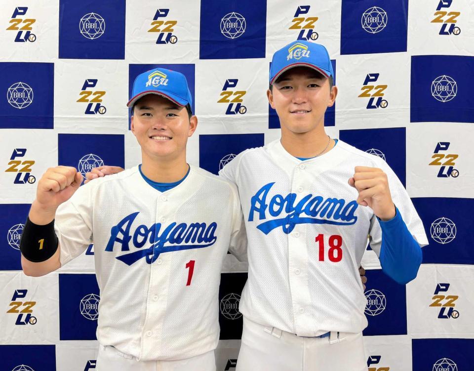 　今秋リーグ戦２号と２勝目をマークした青学大・渡部（左）と鈴木