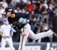 日本ハム戦に先発する山口（撮影・中島達哉）