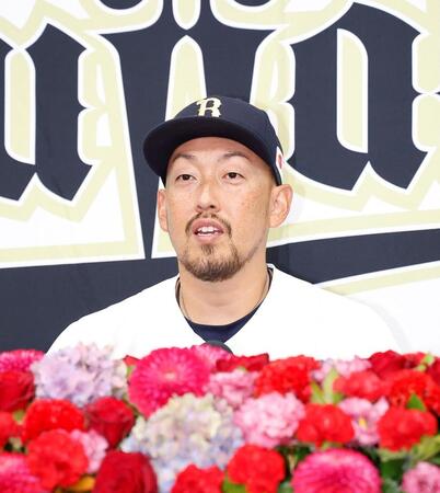 会見をする平野（撮影・西田忠信）