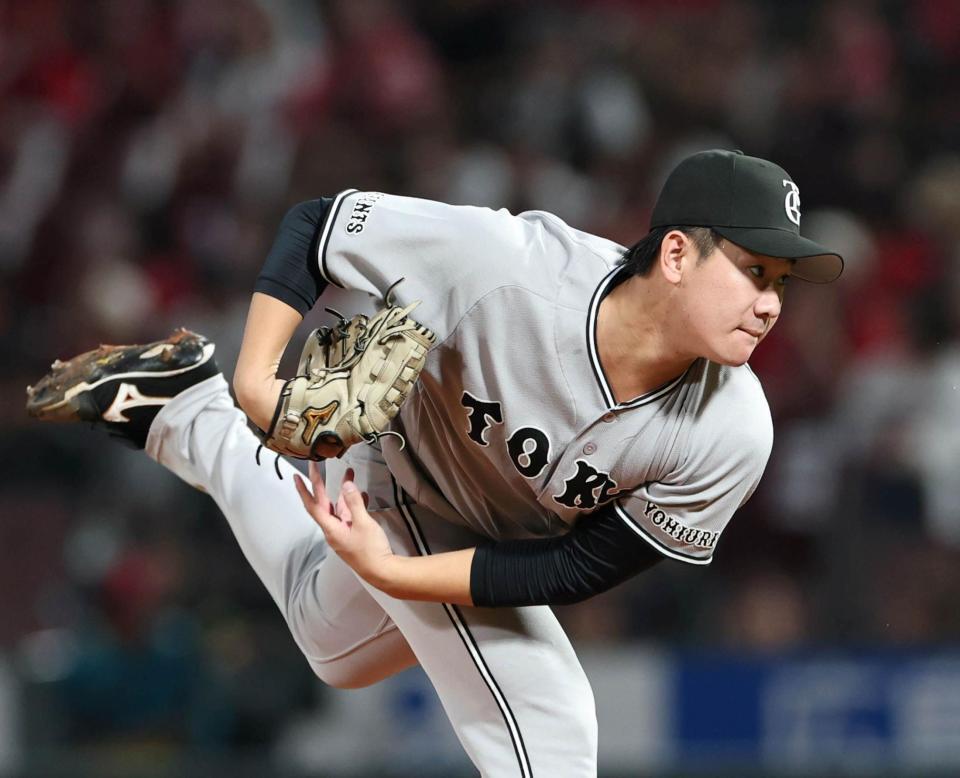 先発し力投する井上（撮影・北村雅宏）