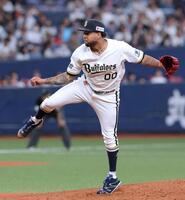 日本ハム打線を相手に力投するエスピノーザ（撮影・立川洋一郎）