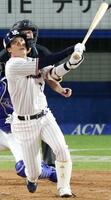 ９回、代打・山田がサヨナラ２ランを放つ