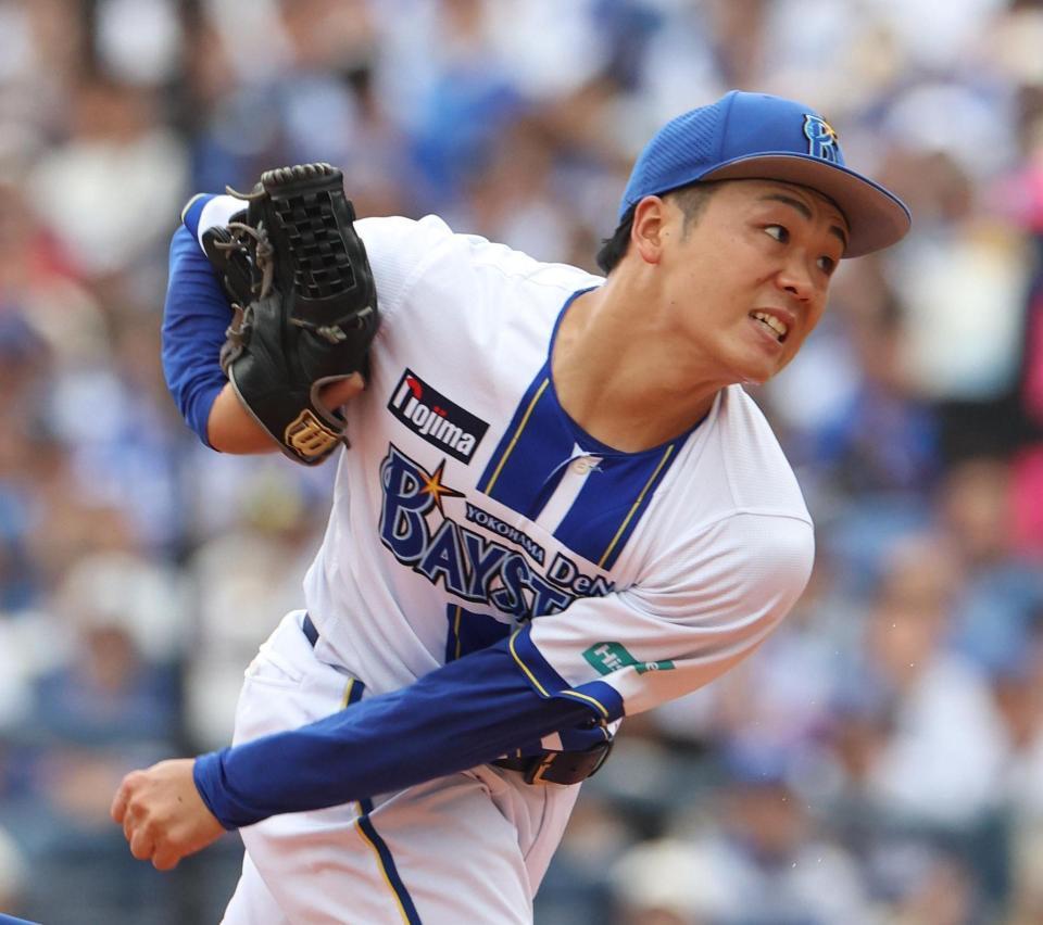 広島打線相手に力投する片山（撮影・佐々木彰尚）