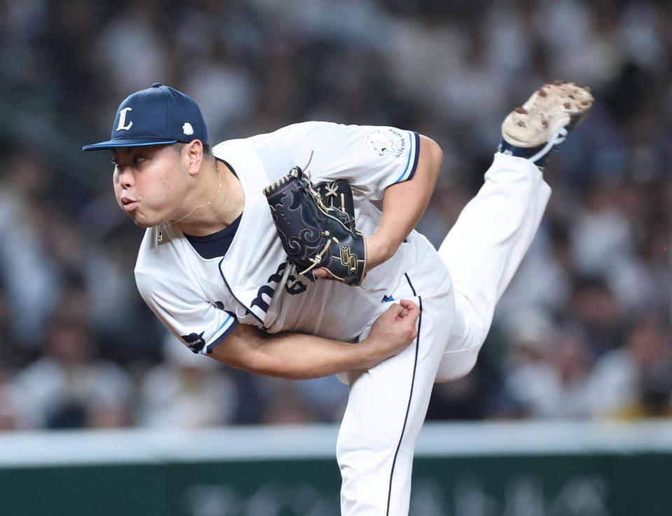 力投する平良（撮影・金田祐二）
