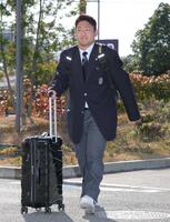 入寮するオリックス・野上士耀捕手＝２０２６年１月