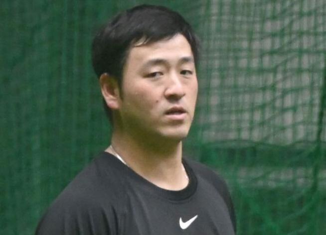 　巨人・岸田行倫