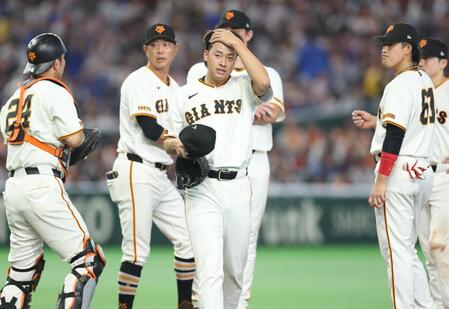 ７回、勝ち越しを許し降板する堀田（撮影・金田祐二）
