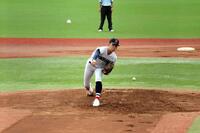 ７回３失点に抑えた横浜・織田