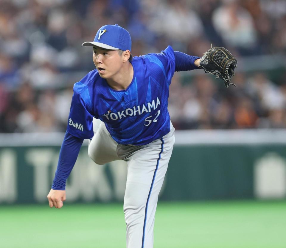 初セーブを挙げた浜地（撮影・金田祐二）