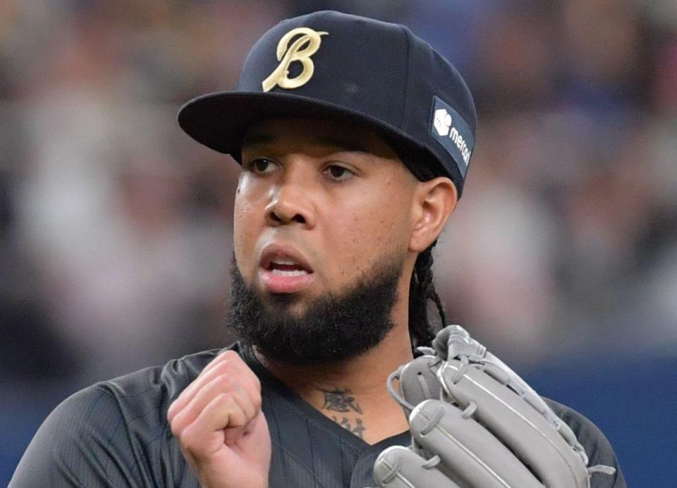 　オリックス・エスピノーザ