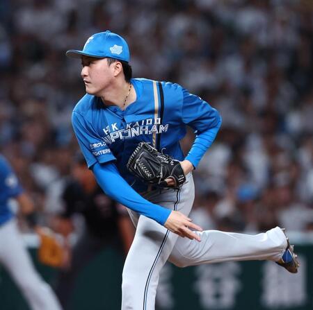 ９回、登板した柳川（撮影・中島達哉）