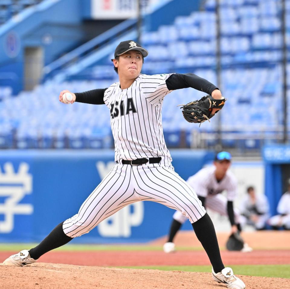 国学院大戦でノーヒットノーランを達成した亜大・川尻