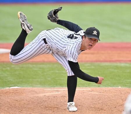 　国学院大戦でノーヒットノーランを達成した亜大・川尻