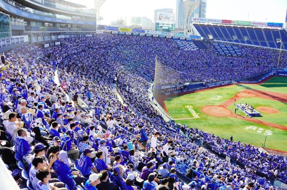 横浜スタジアムで行われたパブリックビューイング（写真・球団提供）