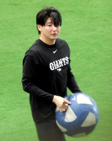 　ジャイアンツ球場で再始動した竹丸（撮影・松井美里）